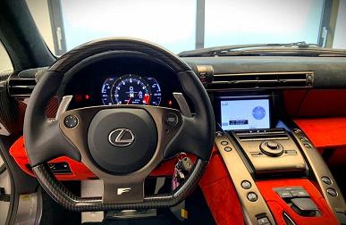 Это один из самых дорогих Lexus в России. На Auto.ru продают Lexus LFA 2012 года за 102 млн рублей